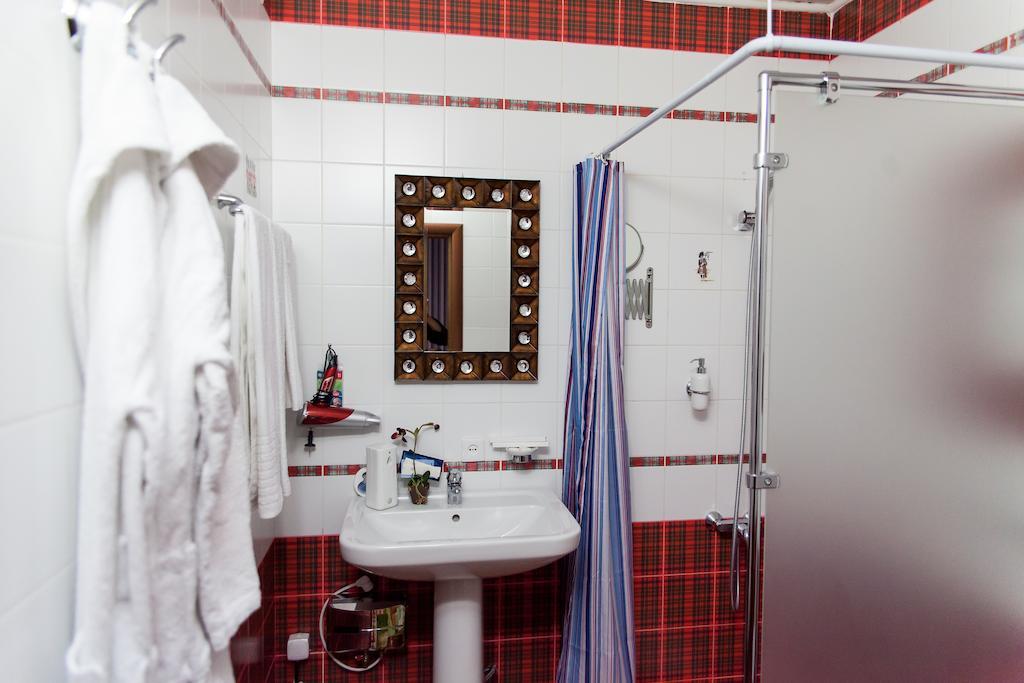 Hotel General Ekibastuz Extérieur photo