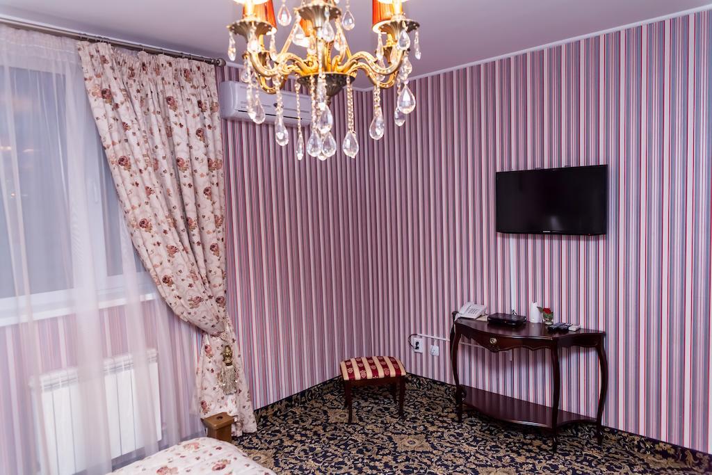 Hotel General Ekibastuz Chambre photo